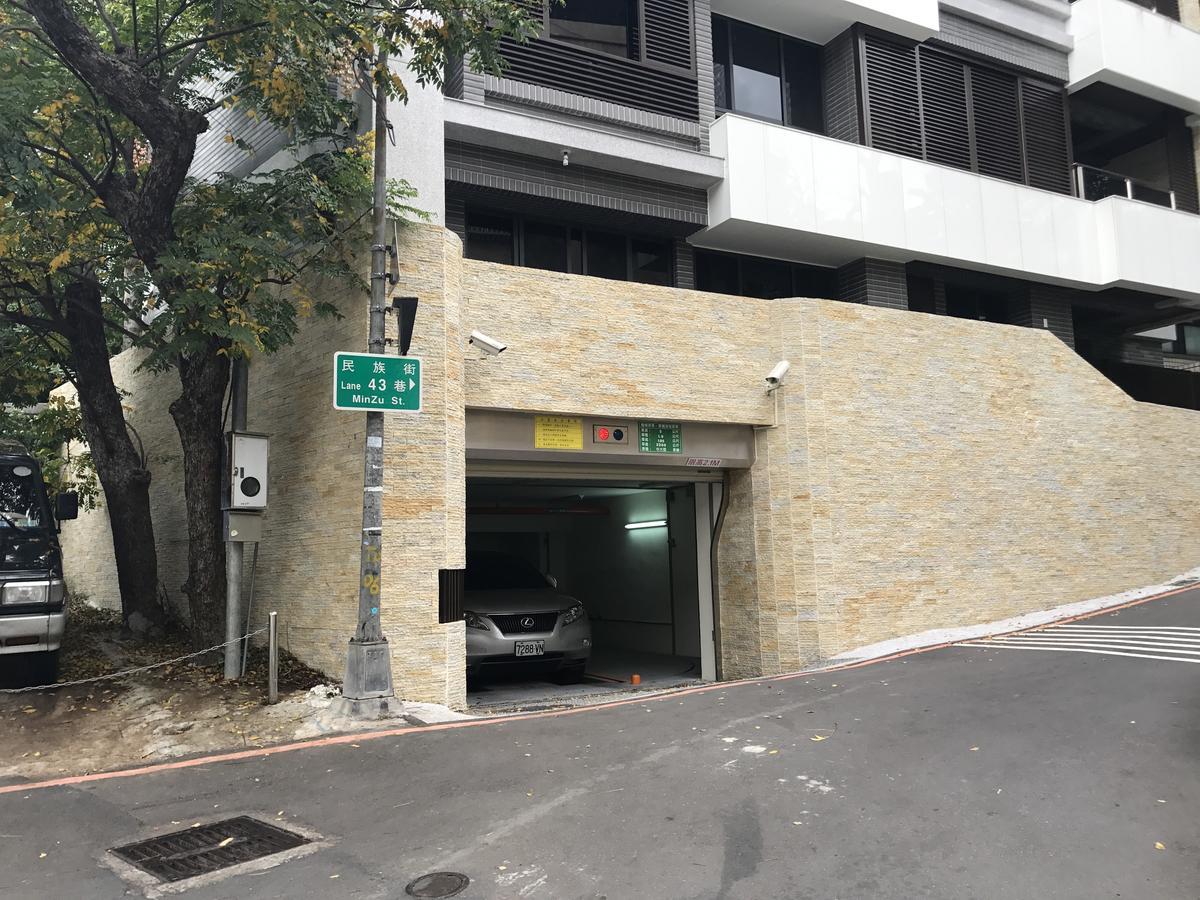 Lienmei 月租房 Taipei Exteriör bild
